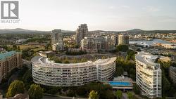 109 68 Songhees Rd  Victoria, BC V9A 0A3