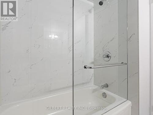 806 - 100 Observatory Lane, Richmond Hill, ON - Indoor Photo Showing Other Room