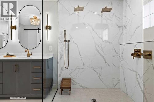 255 Gleneagles View, Cochrane, AB - Indoor Photo Showing Bathroom