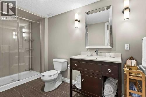 Stunning 3 pce bath lower level - 255 Gleneagles View, Cochrane, AB - Indoor Photo Showing Bathroom
