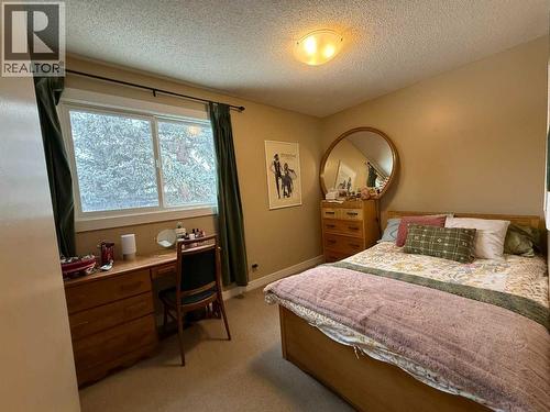 7, 65 Lafayette Boulevard, Lethbridge, AB - Indoor Photo Showing Bedroom