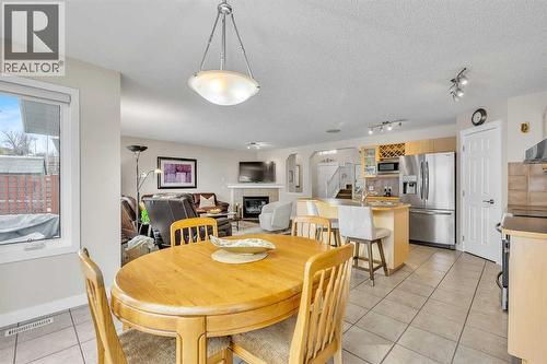 103 Panamount Crescent Nw, Calgary, AB - Indoor Photo Showing Dining Room