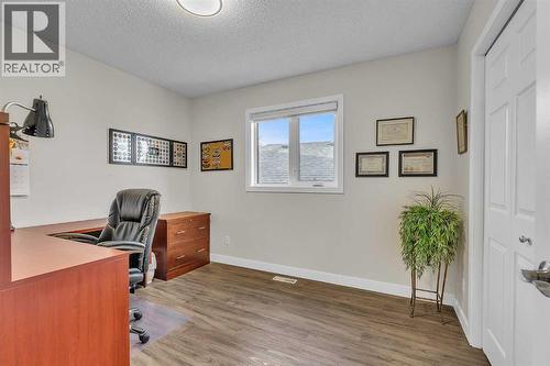 103 Panamount Crescent Nw, Calgary, AB - Indoor Photo Showing Office