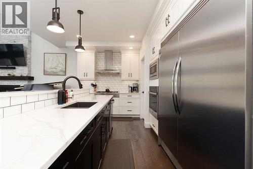 131 Goldenrod Way W, Lethbridge, AB - Indoor Photo Showing Kitchen With Upgraded Kitchen