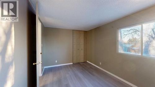 1, 115 Lafayette Boulevard W, Lethbridge, AB - Indoor Photo Showing Other Room