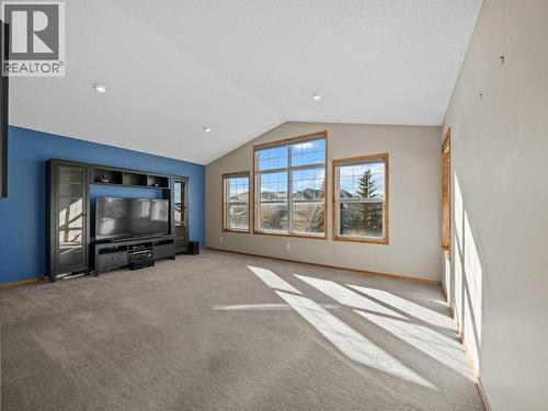 108 Pantego Rise Nw, Calgary, AB - Indoor