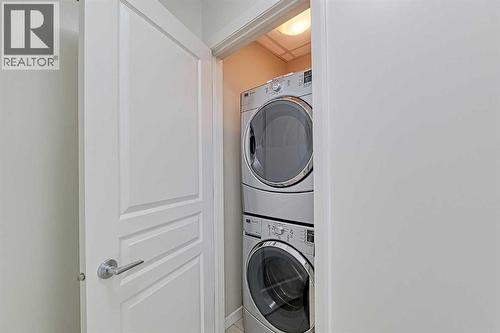 2804, 1320 1 Street Se, Calgary, AB - Indoor Photo Showing Laundry Room