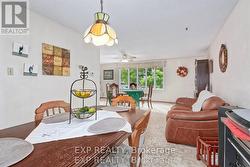 livingroom with dining table - 