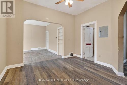 Unit 2 - 720 Queens Avenue, London East (East G), ON - Indoor Photo Showing Other Room
