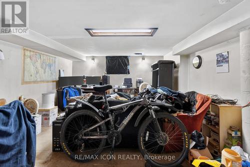 720 Queens Avenue, London East (East G), ON - Indoor