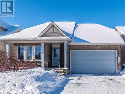 223 WILLOW CREEK CIRCLE  Ottawa, ON K2G 7B1