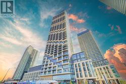 4512 - 1000 PORTAGE PARKWAY  Vaughan, ON L4K 0L1