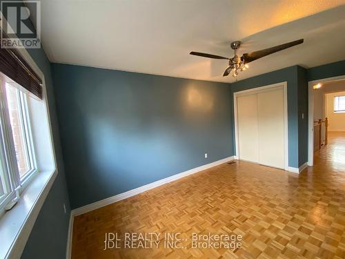 618 Leatherleaf Drive, Mississauga, ON - Indoor Photo Showing Other Room