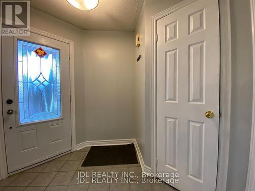 618 Leatherleaf Drive, Mississauga, ON - Indoor Photo Showing Other Room