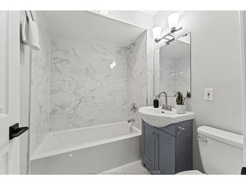 2244 Parent, Windsor, ON 