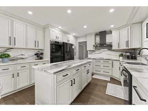 359 Elmgrove Drive, Lakeshore, ON 