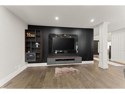 359 Elmgrove Drive, Lakeshore, ON 