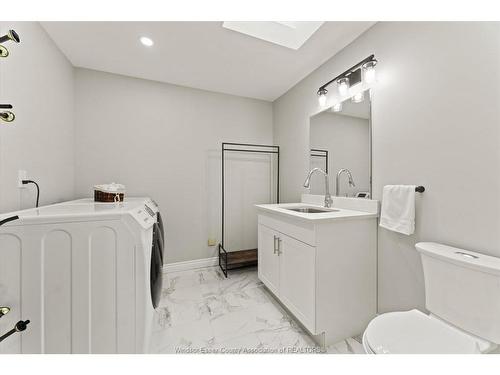 359 Elmgrove Drive, Lakeshore, ON 