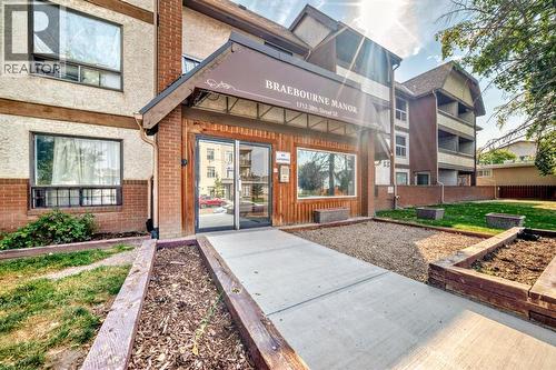 306, 1712 38 Street Se, Calgary, AB - Outdoor