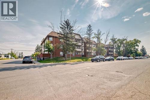 306, 1712 38 Street Se, Calgary, AB - Outdoor