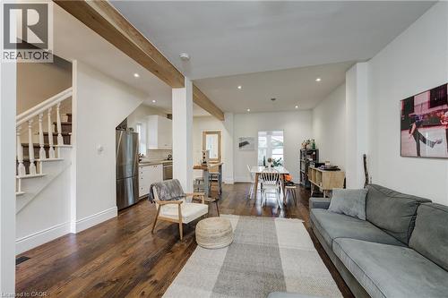 97 Gladstone Avenue, Hamilton, ON - Indoor Photo Showing Living Room