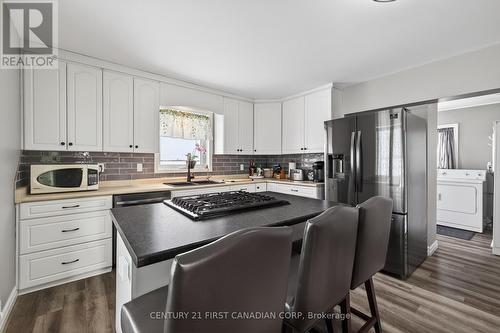 Kitchen - 20385 Port Road, Chatham-Kent (Raleigh), ON - Indoor Photo Showing Kitchen
