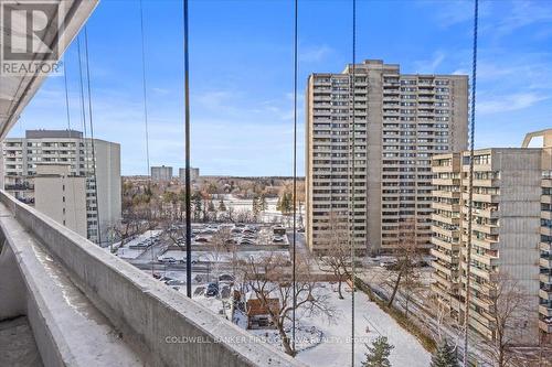 808 - 1171 Ambleside Drive, Ottawa, ON - Outdoor