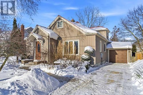 6 Rosslyn Avenue, Grimsby (Grimsby East), ON - Outdoor