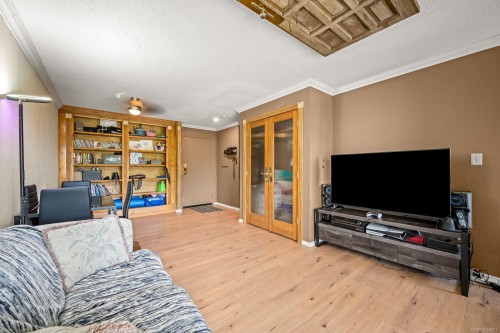 301-1050 Braidwood Rd, Courtenay, BC - Indoor