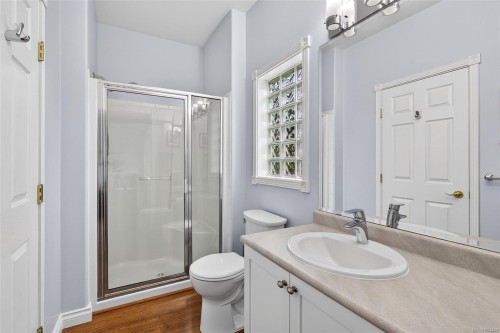 5-2235 Harbour Rd, Sidney, BC 