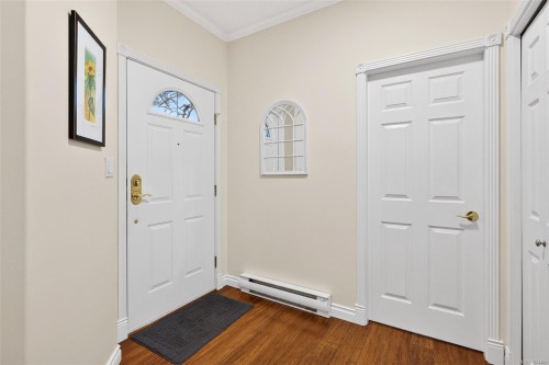 5-2235 Harbour Rd, Sidney, BC 