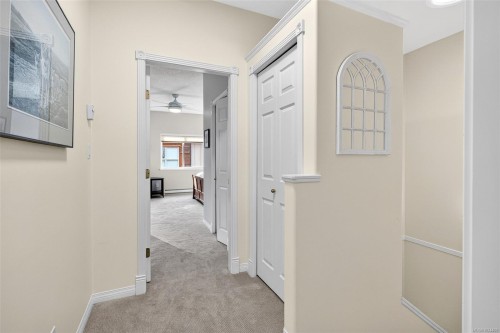 5-2235 Harbour Rd, Sidney, BC 