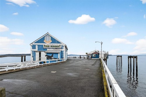 5-2235 Harbour Rd, Sidney, BC 