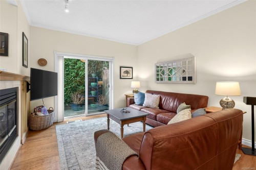 5-2235 Harbour Rd, Sidney, BC 