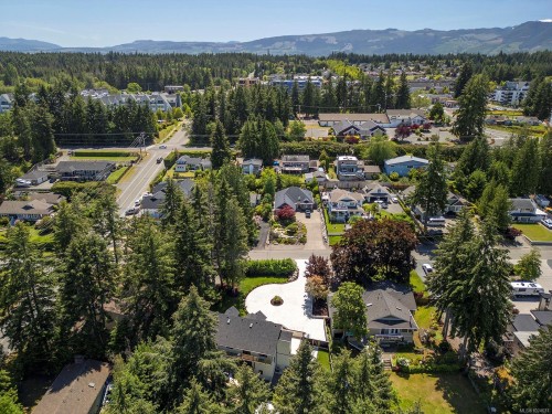 177 Sunningdale Rd East, Qualicum Beach, BC 