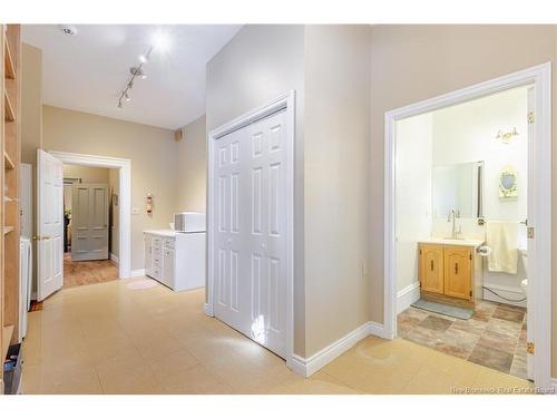 176 York St, Fredericton, NB 