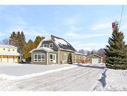 52 Acadie  Richibucto, NB E4W 3V7