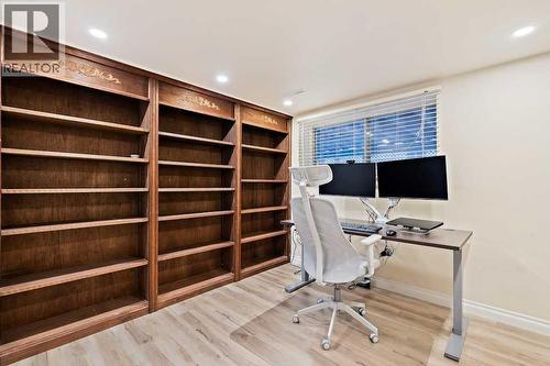 108 Lynnbrook Bay Se, Calgary, AB - Indoor Photo Showing Office