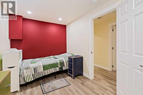 108 Lynnbrook Bay Se, Calgary, AB - Indoor Photo Showing Bedroom
