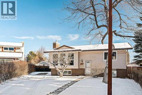 108 Lynnbrook Bay Se, Calgary, AB - Outdoor