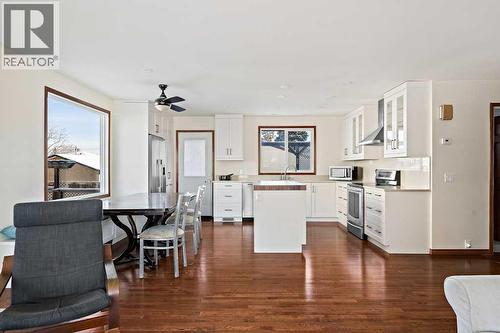 108 Lynnbrook Bay Se, Calgary, AB - Indoor