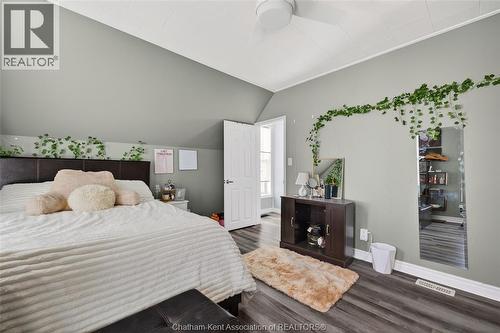 20385 Port Road, Merlin, ON - Indoor Photo Showing Bedroom