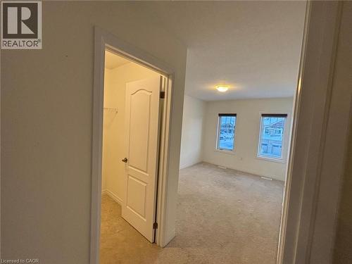 106 Selection Heights, Thorold, ON - Indoor Photo Showing Other Room