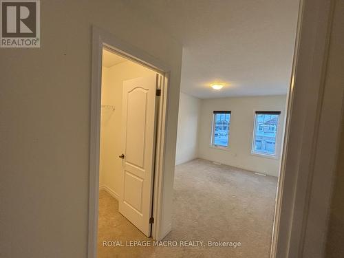 106 Selection Heights, Thorold, ON - Indoor Photo Showing Other Room