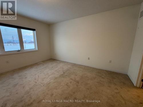 106 Selection Heights, Thorold, ON - Indoor Photo Showing Other Room