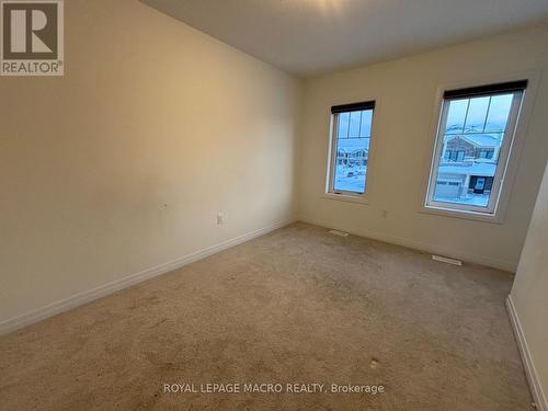 106 Selection Heights, Thorold, ON - Indoor Photo Showing Other Room
