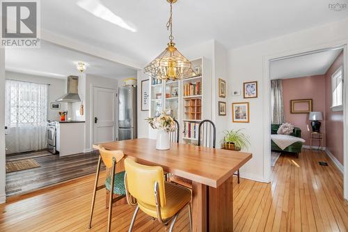 332 Portland Street, Dartmouth, NS - Indoor Photo Showing Dining Room