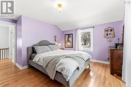 332 Portland Street, Dartmouth, NS - Indoor Photo Showing Bedroom