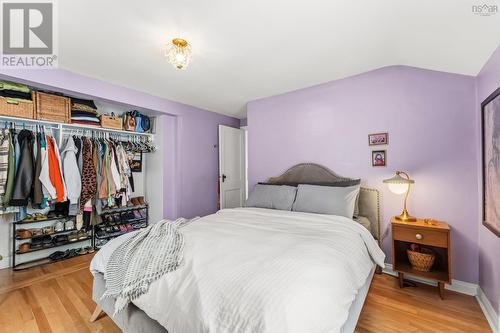 332 Portland Street, Dartmouth, NS - Indoor Photo Showing Bedroom