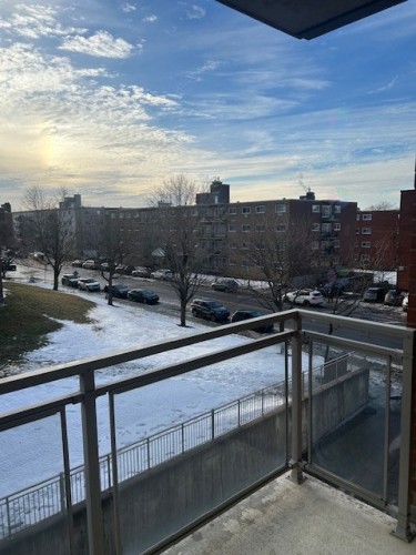 Balcony - 303-2250 Rue Ward, Montréal (Saint-Laurent), QC - Outdoor With Body Of Water With View